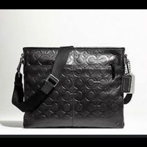 AUTHENTIC Coach crossbody Men’s black leather shoulder bag